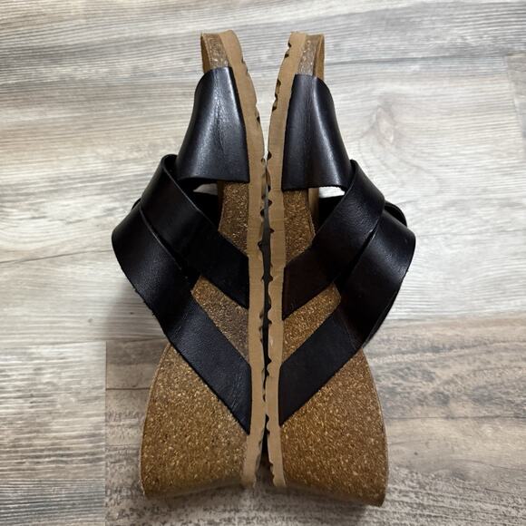 Yokono Black Leather Cross Strap Wedge Sandals Women’s Size 8 Spain - Picture 5 of 6